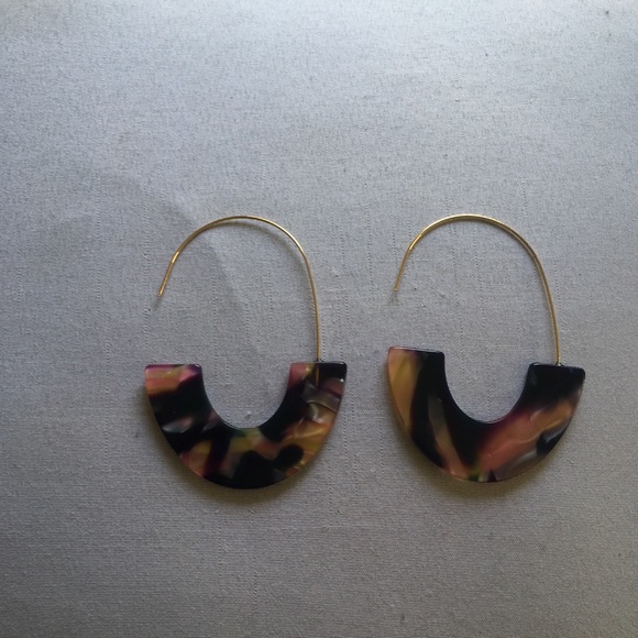 Multi color hoop Earring - Picture 6 of 6
